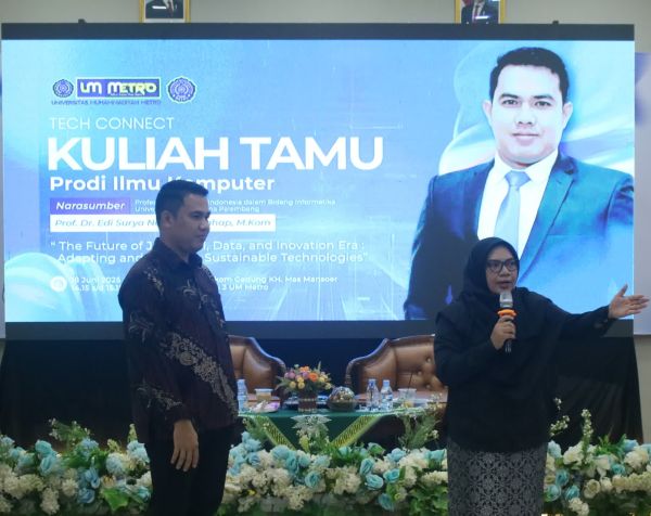 FIKOM UM Metro Dorong Literasi Digital Mahasiswa melalui Kuliah Tamu Bersama Profesor Termuda di Bidang Informatika