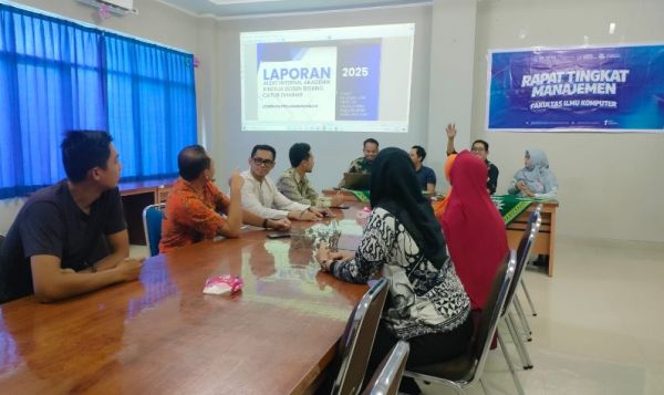 Fakultas Ilmu Komputer UM Metro Selenggarakan Rapat Tinjauan Manajemen untuk Penguatan Mutu Akademik